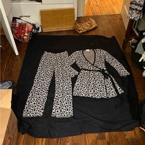 Diane Von Furstenberg Textured Knit Top